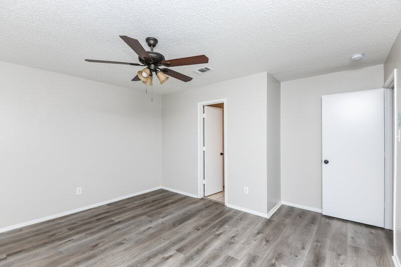 1,830/Mo, 1504 Woodhall Way Fort Worth, TX 76134 Main Bedroom View 2