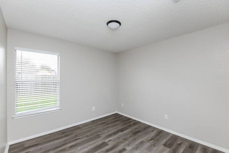 1,830/Mo, 1504 Woodhall Way Fort Worth, TX 76134 Bedroom View 2