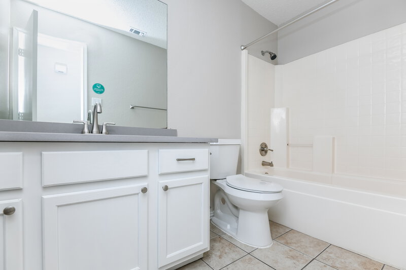 1,830/Mo, 1504 Woodhall Way Fort Worth, TX 76134 Bathroom View