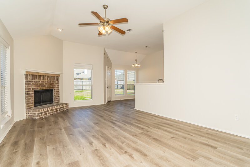 2,025/Mo, 1728 Meadow Lark Ln Royse City, TX 75189 Living Room View