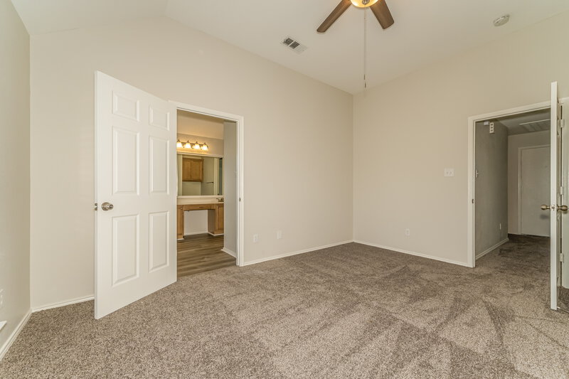 2,025/Mo, 1728 Meadow Lark Ln Royse City, TX 75189 Main Bedroom View