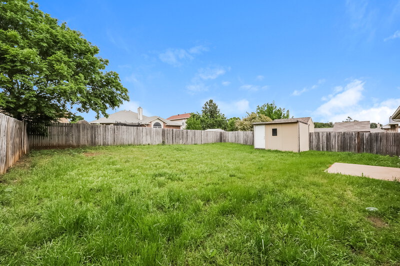 2,230/Mo, 4203 Highgrove Dr Arlington, TX 76001 Rear View