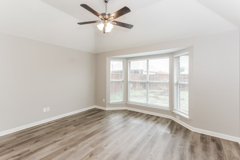 2,720/Mo, 2109 Preston Trl Forney, TX 75126 Main Bedroom View