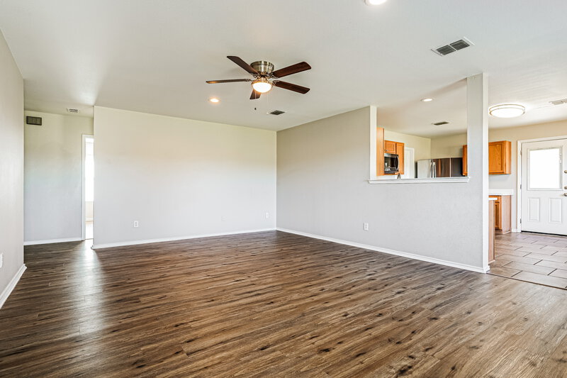 1,825/Mo, 16737 Woodside Dr Justin, TX 76247 Living Room View