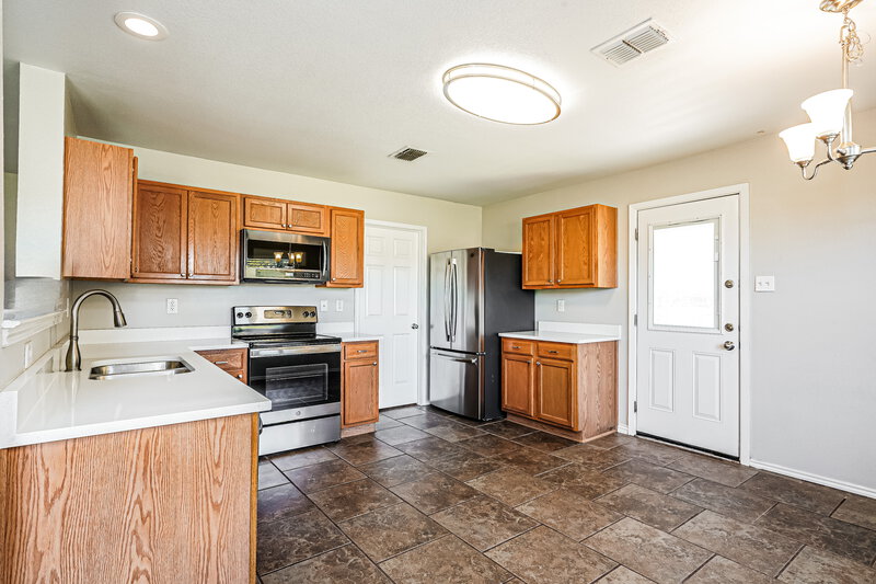 1,825/Mo, 16737 Woodside Dr Justin, TX 76247 Kitchen View