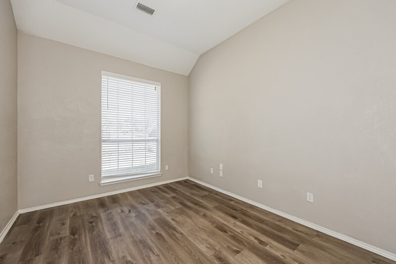 2,455/Mo, 1217 Sutters Way Mesquite, TX 75181 Bedroom View 2