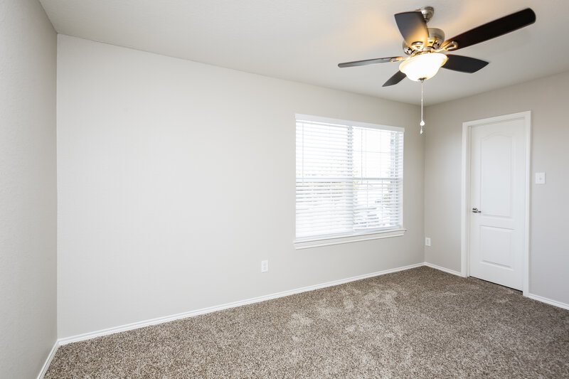 2,400/Mo, 8409 Star Thistle Dr Fort Worth, TX 76179 Bedroom View 3