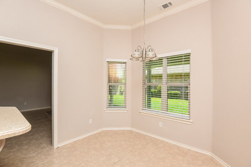 2,485/Mo, 801 Havenwood Ln S Fort Worth, TX 76112 Breakfast Nook View