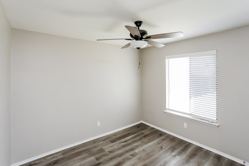 2,050/Mo, 1272 Roan Dr Lancaster, TX 75134 Bedroom View 2