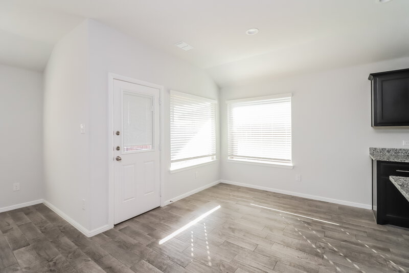 2,125/Mo, 2201 Denmark Ln Fort Worth, TX 76108 Dining Room View