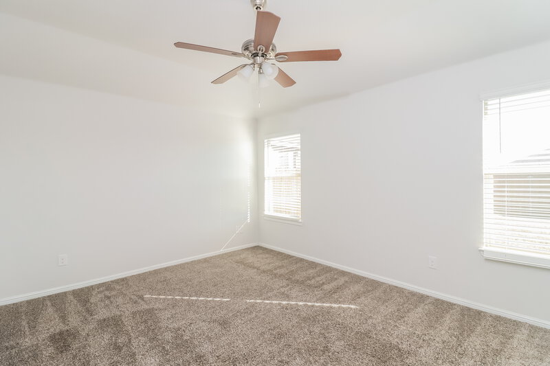 2,125/Mo, 2201 Denmark Ln Fort Worth, TX 76108 Main Bedroom View