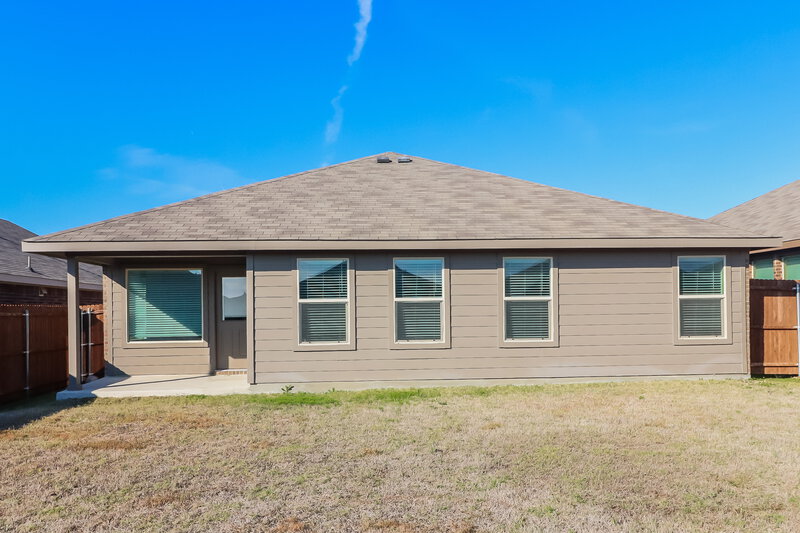 2,125/Mo, 2201 Denmark Ln Fort Worth, TX 76108 Rear View