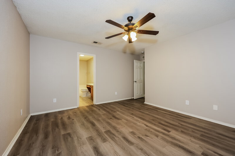 1,985/Mo, 5909 Northfield Dr Fort Worth, TX 76179 Main Bedroom View 2