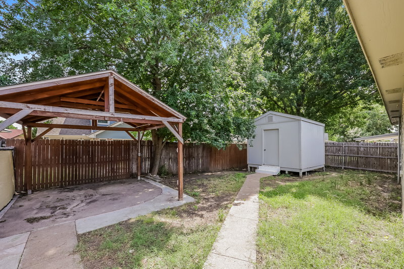 1,985/Mo, 5909 Northfield Dr Fort Worth, TX 76179 Rear View 2