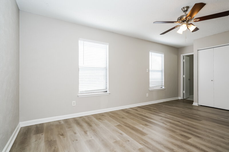 2,245/Mo, 2641 Channing Dr Grand Prairie, TX 75052 Main Bedroom View 2