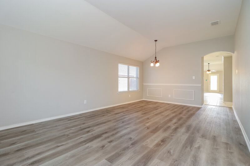 2,590/Mo, 2739 Pleasant Hill Rd Grand Prairie, TX 75052 Living Room View