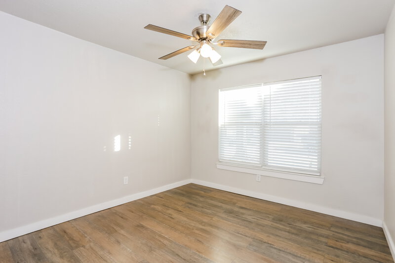 1,865/Mo, 10104 Chapel Oak Trail Fort Worth, TX 76116 Bedroom View 2