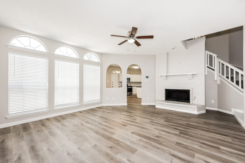 2,960/Mo, 1148 Devonshire Dr DeSoto, TX 75115 Living Room View