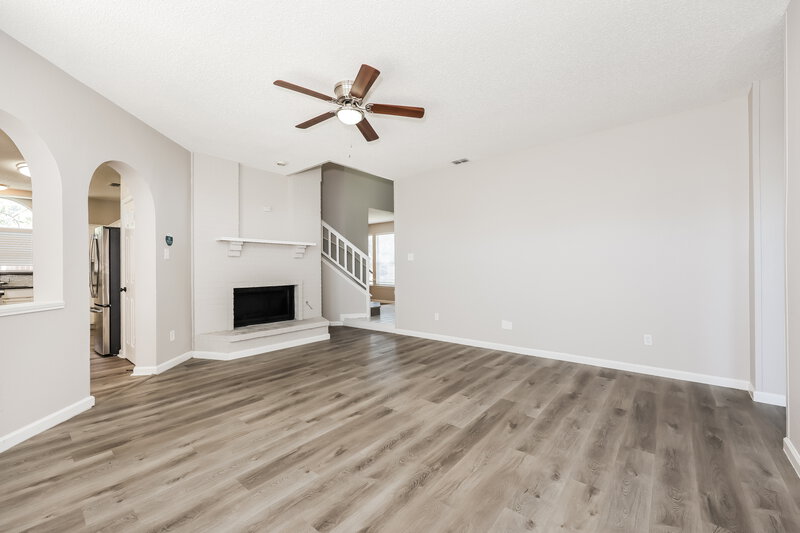 2,960/Mo, 1148 Devonshire Dr DeSoto, TX 75115 Living Room View 2