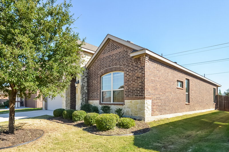 2,210/Mo, 1805 Lake Pine Dr Little Elm, TX 75068 Front View