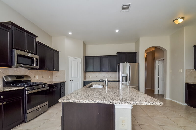 2,210/Mo, 1805 Lake Pine Dr Little Elm, TX 75068 Kitchen View
