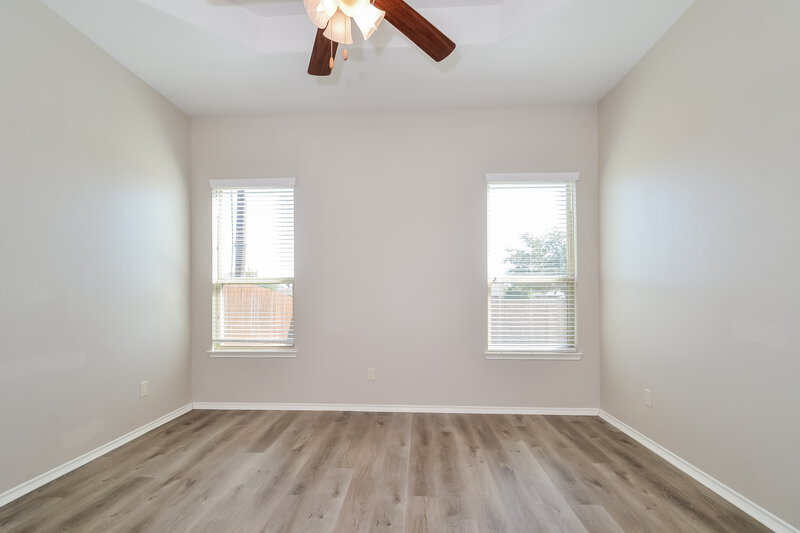2,210/Mo, 1805 Lake Pine Dr Little Elm, TX 75068 Main Bedroom View