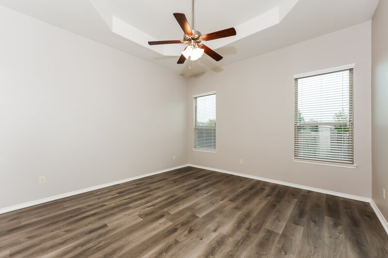2,275/Mo, 1805 Lake Pine Dr Little Elm, TX 75068 Main Bedroom View