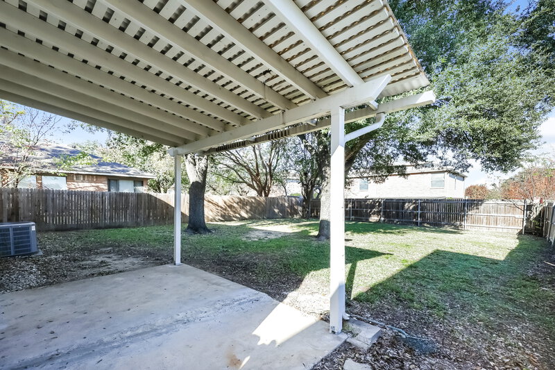 1,870/Mo, 829 Wyndham Pl Arlington, TX 76017 Rear View