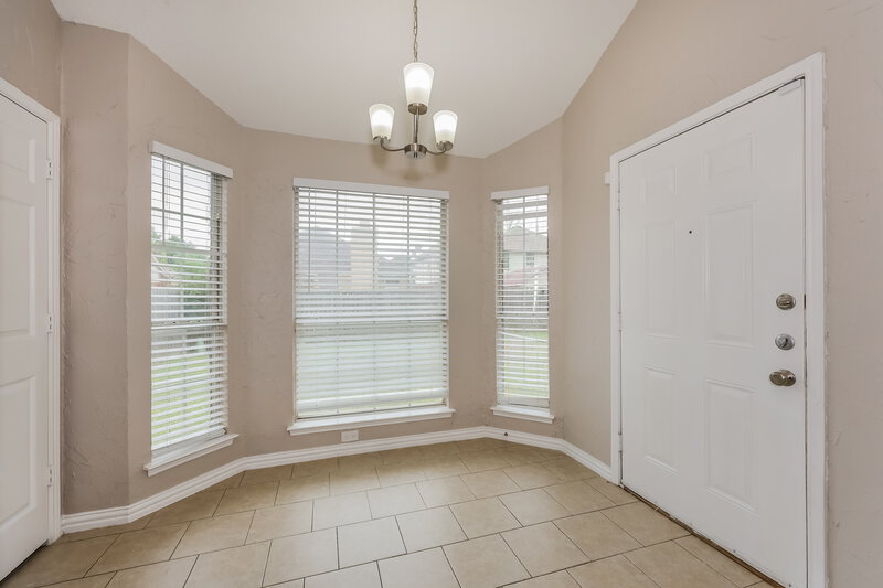 2,105/Mo, 2613 Clovermeadow Dr Fort Worth, TX 76123 Dining Room View