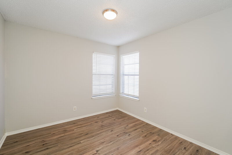 1,680/Mo, 8137 Camelot Rd Fort Worth, TX 76134 Bedroom View