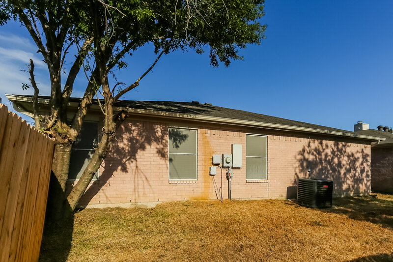 2,130/Mo, 5907 King William Dr Arlington, TX 76018 Misc View 16