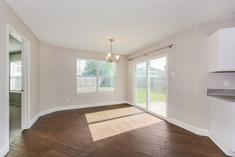 2,365/Mo, 365 Blairwood Dr Fort Worth, TX 76134 Dining Room View