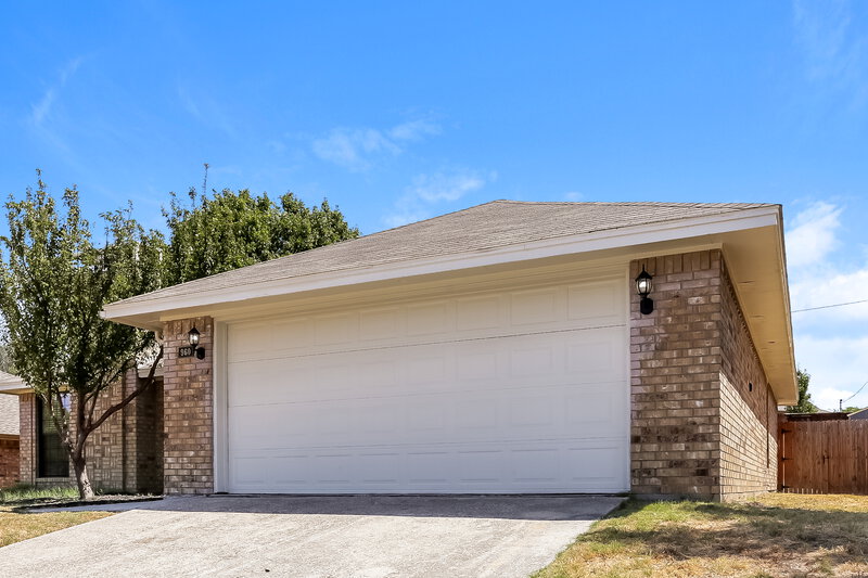 2,375/Mo, 960 Brookside Dr Cedar Hill, TX 75104 Front View 2