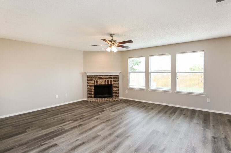 2,870/Mo, 3625 Bandera Ranch Rd Roanoke, TX 76262 Living Room View 4