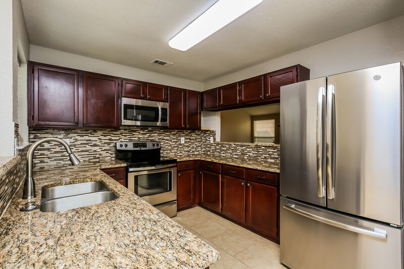 2,225/Mo, 8705 Elbe Trail Fort Worth, TX 76118 Kitchen View