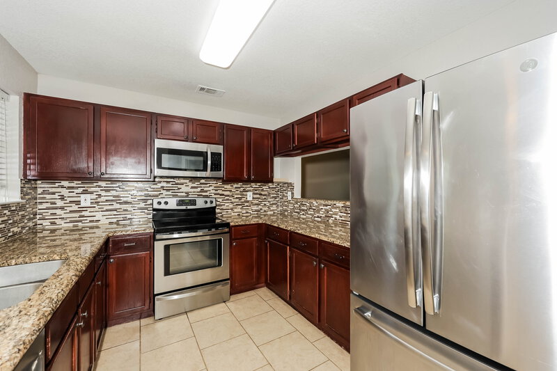 2,165/Mo, 8705 Elbe Trail Fort Worth, TX 76118 Kitchen View