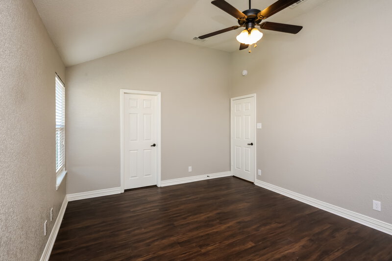 2,225/Mo, 8705 Elbe Trail Fort Worth, TX 76118 Main Bedroom View 3