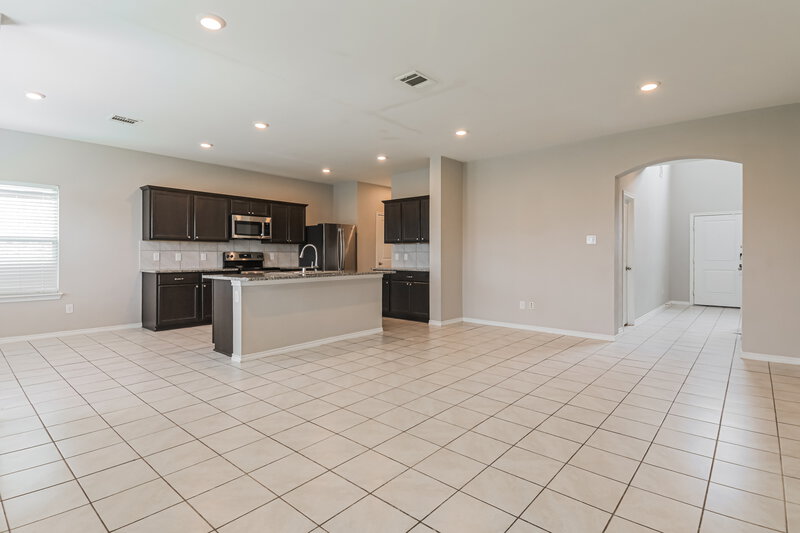 0/Mo, 820 Horton St Fate, TX 75189 Living Room View 2