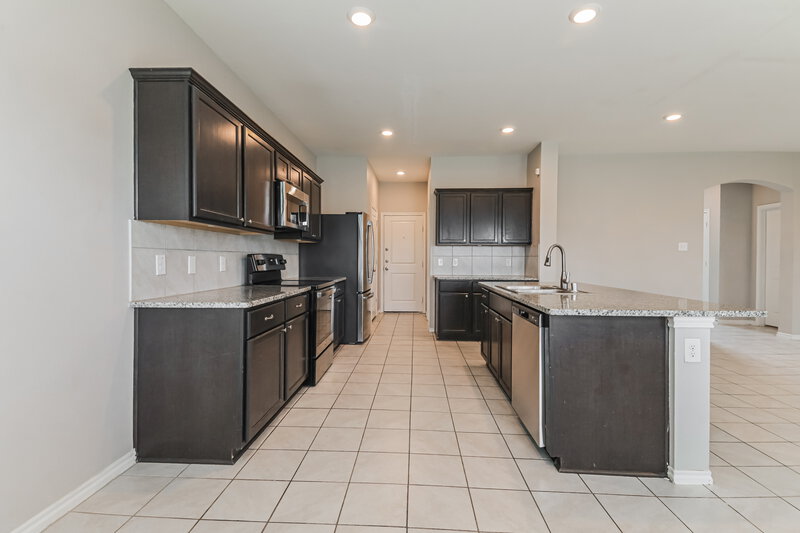 0/Mo, 820 Horton St Fate, TX 75189 Kitchen View