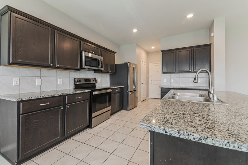 0/Mo, 820 Horton St Fate, TX 75189 Kitchen View 2