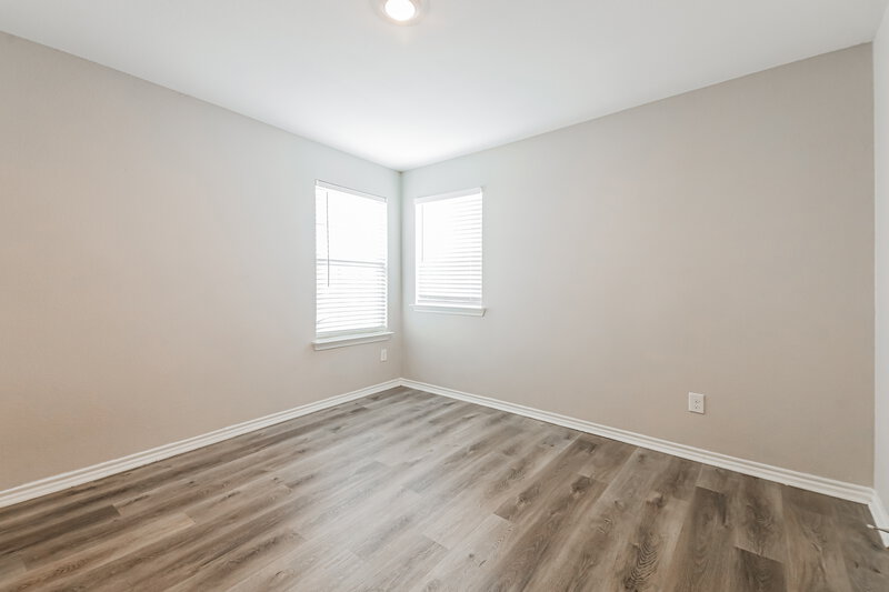0/Mo, 820 Horton St Fate, TX 75189 Bedroom View 2