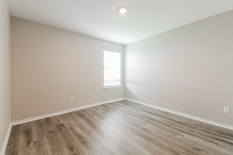0/Mo, 820 Horton St Fate, TX 75189 Bedroom View 4