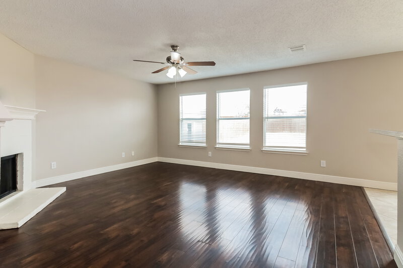 1,880/Mo, 813 Post Oak Trail Anna, TX 75409 Misc View 2