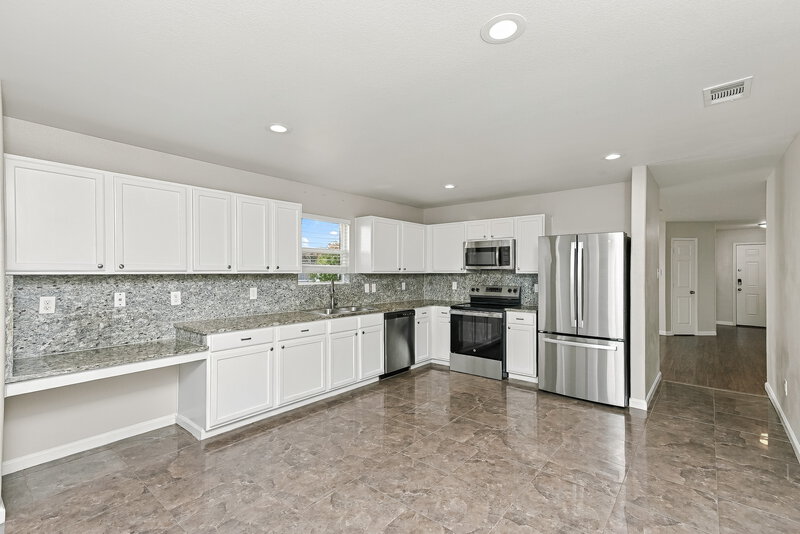 2,470/Mo, 8820 Elk Creek Ln Fort Worth, TX 76123 Kitchen View 2