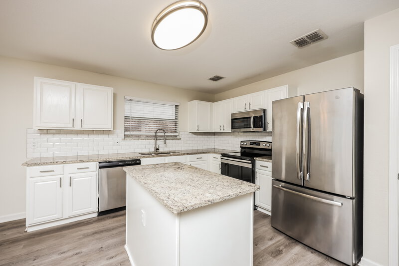 2,715/Mo, 2216 Overlook Ln Denton, TX 76207 Kitchen View