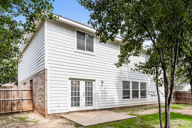 2,715/Mo, 2216 Overlook Ln Denton, TX 76207 Rear View