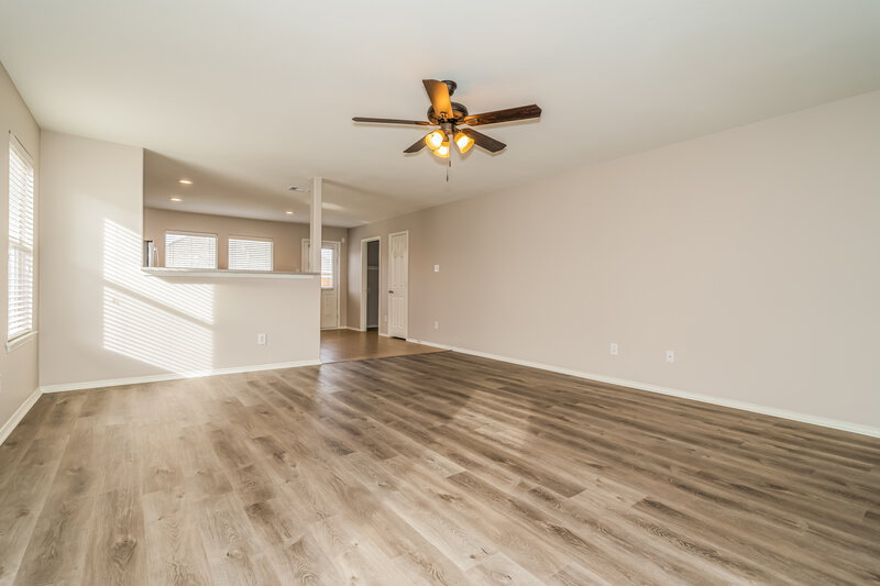 2,380/Mo, 1909 Nightingale Dr Aubrey, TX 76227 Living Room View 3