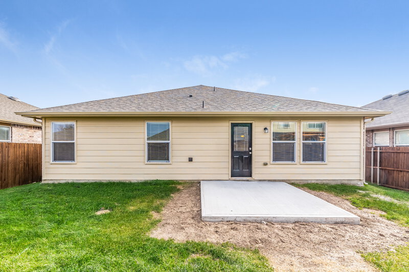 2,380/Mo, 1909 Nightingale Dr Aubrey, TX 76227 Rear View