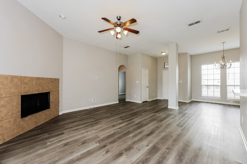 2,215/Mo, 317 Dupont Cir Fort Worth, TX 76134 Misc View