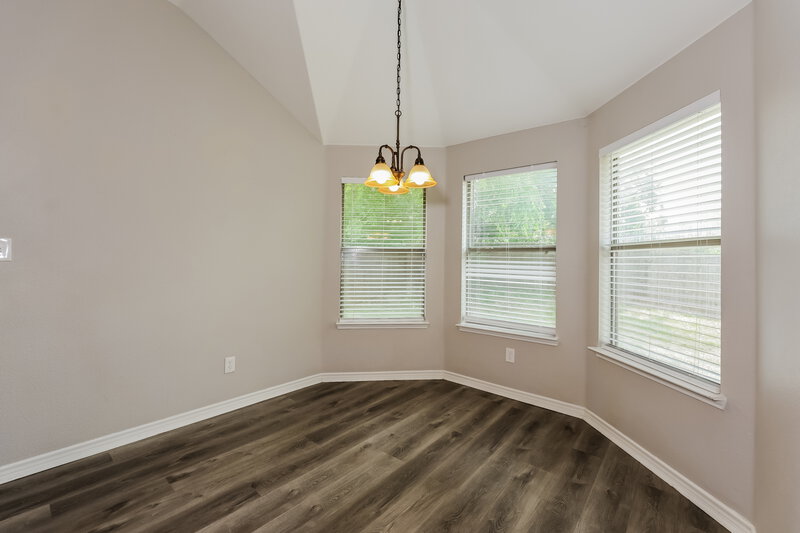 2,215/Mo, 317 Dupont Cir Fort Worth, TX 76134 Floorplan View 2